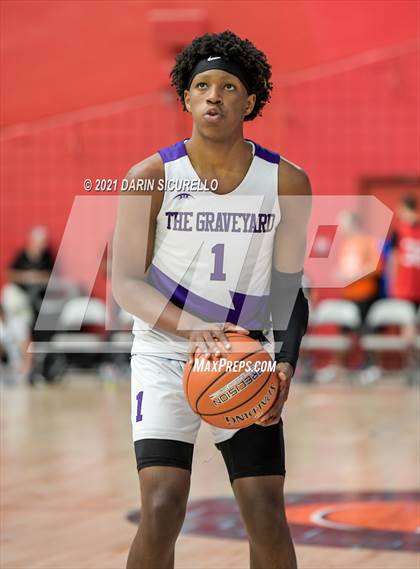 Thumbnail 2 in Cathedral Catholic vs Curtis (Section 7 Arizona Tournament) photogallery.