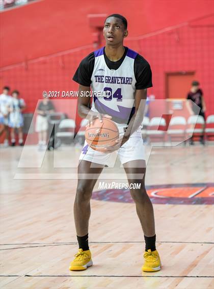 Thumbnail 1 in Cathedral Catholic vs Curtis (Section 7 Arizona Tournament) photogallery.