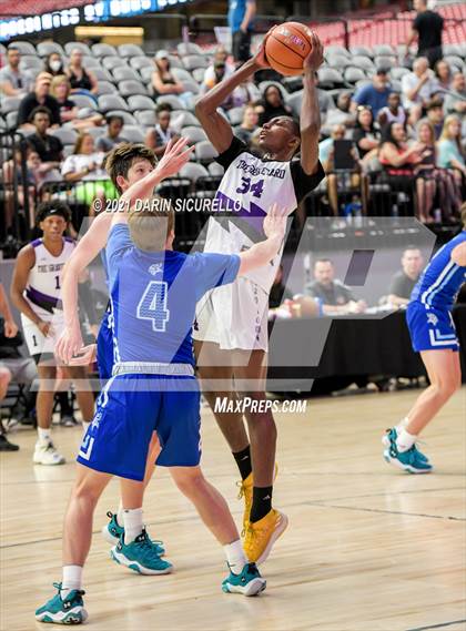 Thumbnail 2 in Cathedral Catholic vs Curtis (Section 7 Arizona Tournament) photogallery.