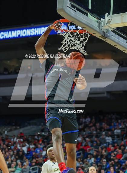 Thumbnail 3 in McKinney vs. Duncanville (UIL 6A State Final) photogallery.