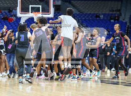 Thumbnail 1 in McKinney vs. Duncanville (UIL 6A State Final) photogallery.