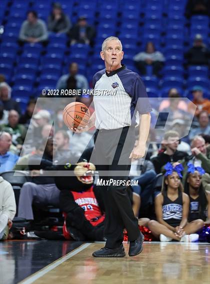 Thumbnail 3 in McKinney vs. Duncanville (UIL 6A State Final) photogallery.