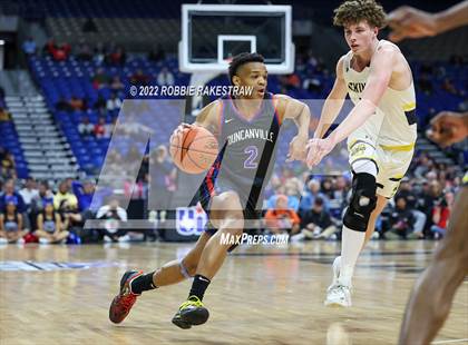 Thumbnail 1 in McKinney vs. Duncanville (UIL 6A State Final) photogallery.