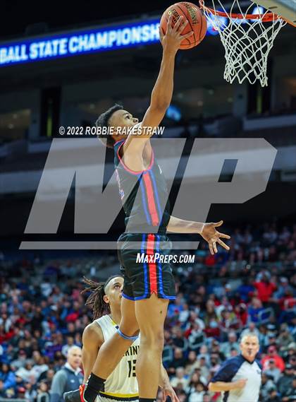 Thumbnail 2 in McKinney vs. Duncanville (UIL 6A State Final) photogallery.