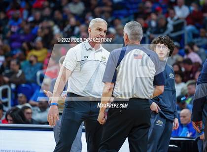 Thumbnail 1 in McKinney vs. Duncanville (UIL 6A State Final) photogallery.