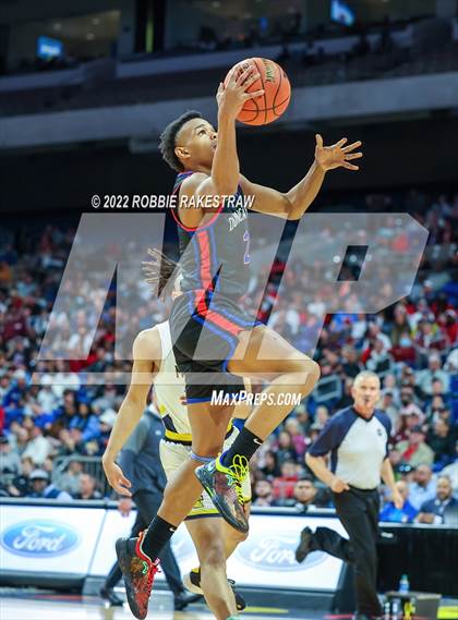 Thumbnail 3 in McKinney vs. Duncanville (UIL 6A State Final) photogallery.