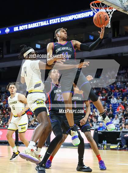 Thumbnail 3 in McKinney vs. Duncanville (UIL 6A State Final) photogallery.