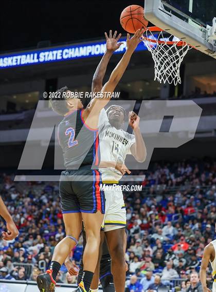 Thumbnail 2 in McKinney vs. Duncanville (UIL 6A State Final) photogallery.