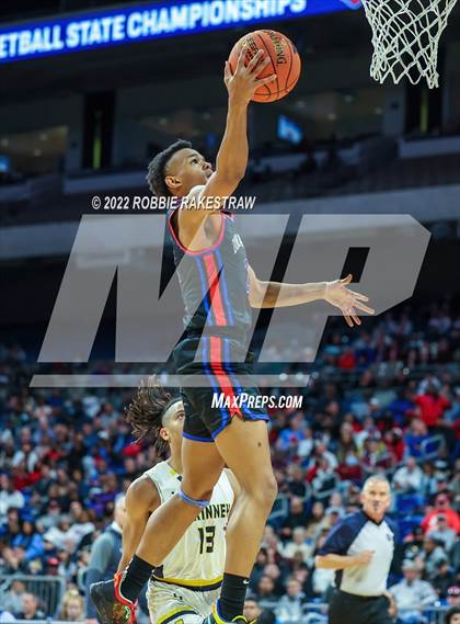 Thumbnail 1 in McKinney vs. Duncanville (UIL 6A State Final) photogallery.