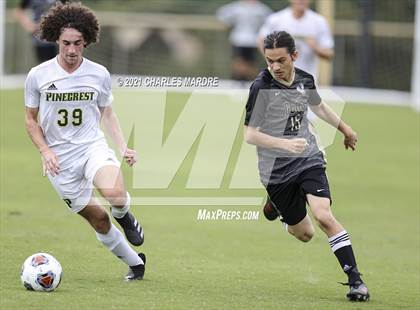 Thumbnail 1 in Gray's Creek vs. Pinecrest (Battle for the Bell) photogallery.