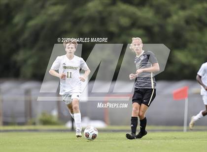 Thumbnail 1 in Gray's Creek vs. Pinecrest (Battle for the Bell) photogallery.