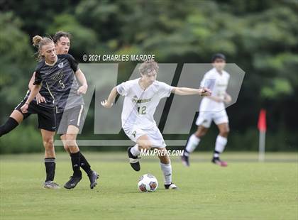 Thumbnail 1 in Gray's Creek vs. Pinecrest (Battle for the Bell) photogallery.