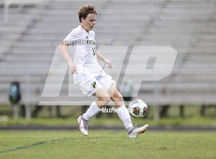 Thumbnail 1 in Gray's Creek vs. Pinecrest (Battle for the Bell) photogallery.