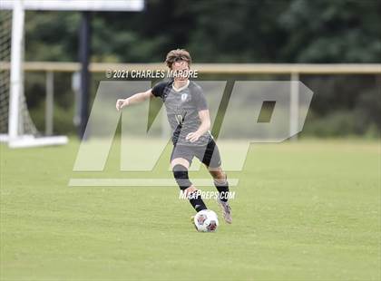 Thumbnail 1 in Gray's Creek vs. Pinecrest (Battle for the Bell) photogallery.