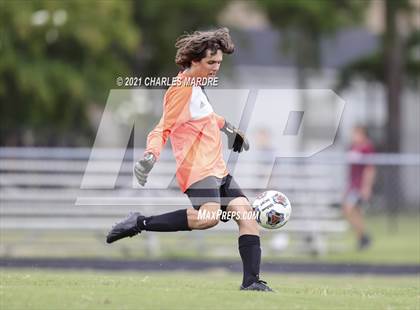Thumbnail 3 in Gray's Creek vs. Pinecrest (Battle for the Bell) photogallery.