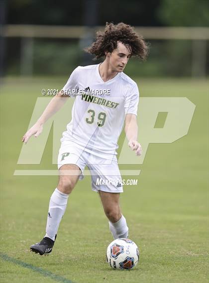 Thumbnail 2 in Gray's Creek vs. Pinecrest (Battle for the Bell) photogallery.