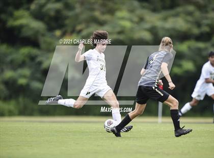 Thumbnail 1 in Gray's Creek vs. Pinecrest (Battle for the Bell) photogallery.