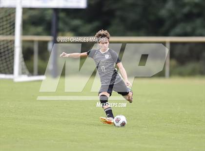 Thumbnail 2 in Gray's Creek vs. Pinecrest (Battle for the Bell) photogallery.