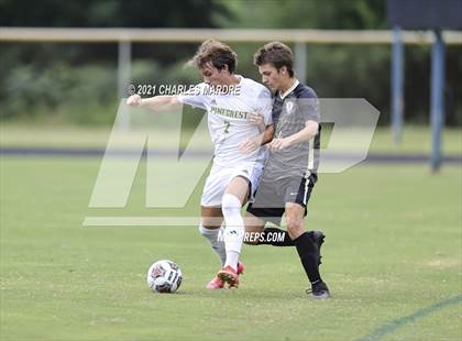 Thumbnail 3 in Gray's Creek vs. Pinecrest (Battle for the Bell) photogallery.