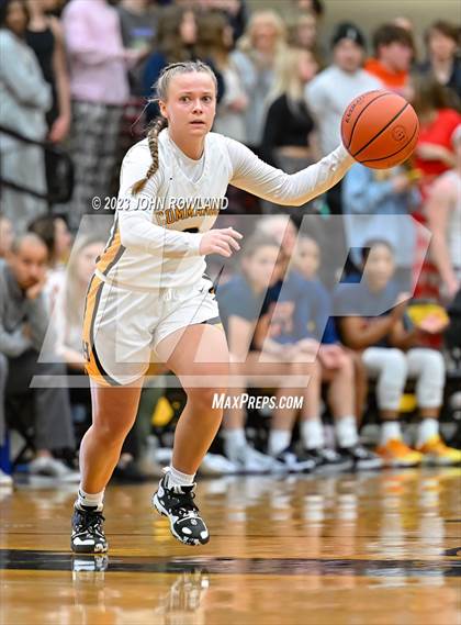 Thumbnail 2 in Beech @ Hendersonville photogallery.