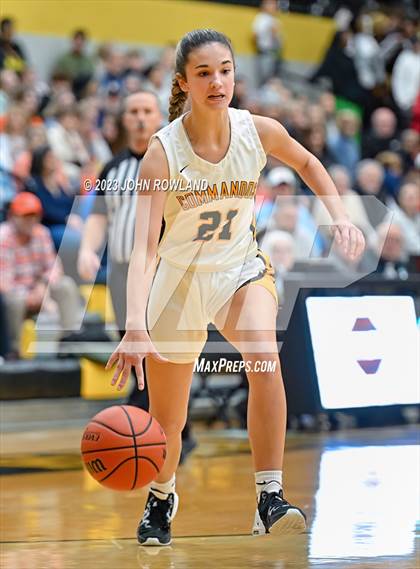 Thumbnail 2 in Beech @ Hendersonville photogallery.