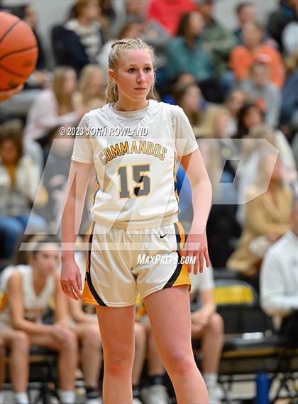 Thumbnail 1 in Beech @ Hendersonville photogallery.