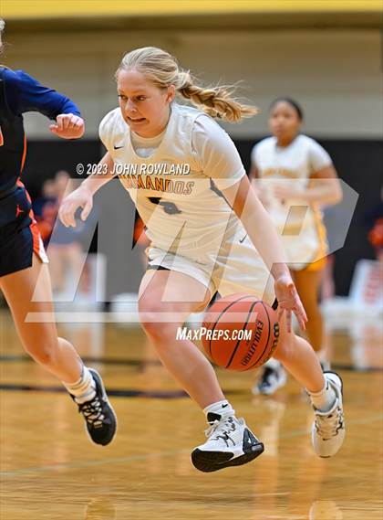 Thumbnail 2 in Beech @ Hendersonville photogallery.