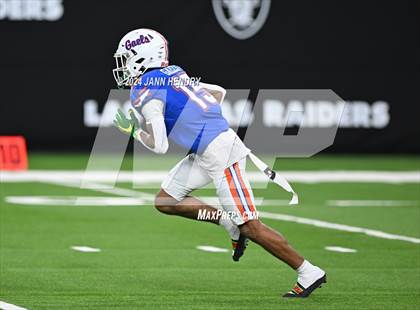 Thumbnail 2 in Arbor View vs Bishop Gorman (NIAA 5A Division 1 Final) photogallery.