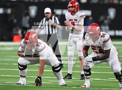 Thumbnail 2 in Arbor View vs Bishop Gorman (NIAA 5A Division 1 Final) photogallery.
