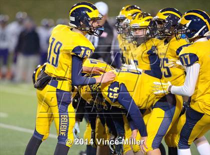 Thumbnail 2 in Sumner vs Bellevue (WIAA 3A 1st Round) photogallery.
