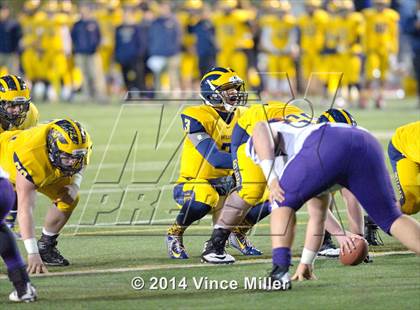 Thumbnail 2 in Sumner vs Bellevue (WIAA 3A 1st Round) photogallery.