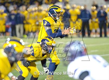 Thumbnail 3 in Sumner vs Bellevue (WIAA 3A 1st Round) photogallery.