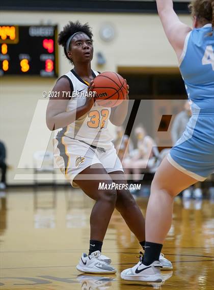Thumbnail 1 in Cascade vs. Avon (Hendricks Country Tournament) photogallery.