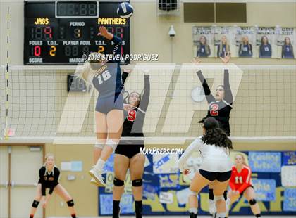 Thumbnail 1 in Modesto @ Gregori photogallery.