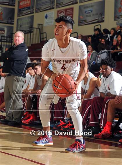 Thumbnail 2 in Capistrano Valley vs. Downey (MaxPreps Holiday Classic Goody’s Café Championship) photogallery.