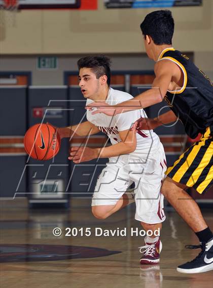 Thumbnail 1 in Capistrano Valley vs. Downey (MaxPreps Holiday Classic Goody’s Café Championship) photogallery.