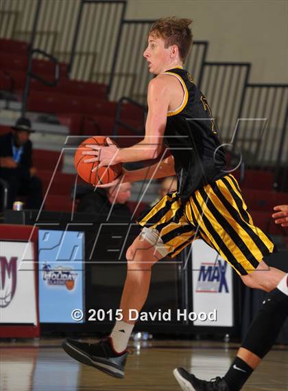 Thumbnail 1 in Capistrano Valley vs. Downey (MaxPreps Holiday Classic Goody’s Café Championship) photogallery.