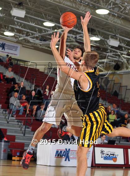 Thumbnail 1 in Capistrano Valley vs. Downey (MaxPreps Holiday Classic Goody’s Café Championship) photogallery.