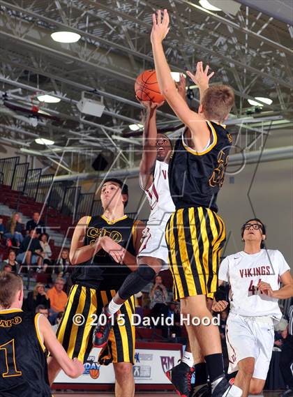 Thumbnail 2 in Capistrano Valley vs. Downey (MaxPreps Holiday Classic Goody’s Café Championship) photogallery.