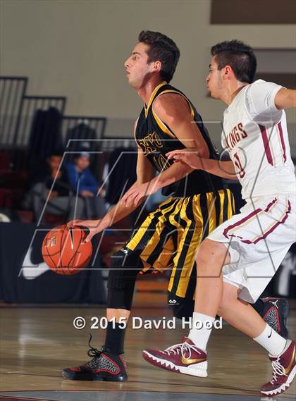 Thumbnail 2 in Capistrano Valley vs. Downey (MaxPreps Holiday Classic Goody’s Café Championship) photogallery.