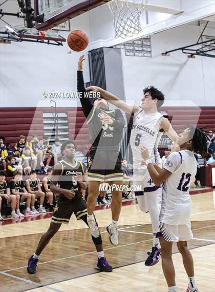 Thumbnail 3 in New Rochelle vs Clarkstown South (Harrison Holiday Tournament) photogallery.