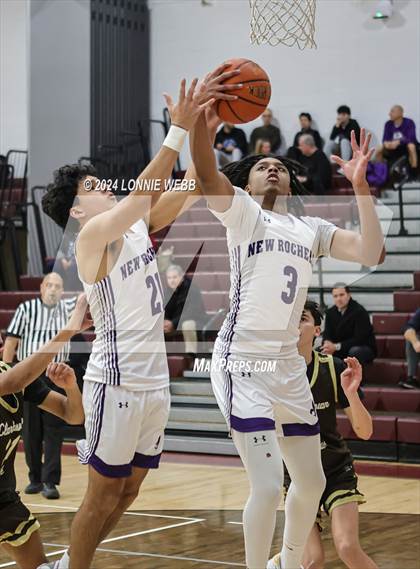 Thumbnail 2 in New Rochelle vs Clarkstown South (Harrison Holiday Tournament) photogallery.