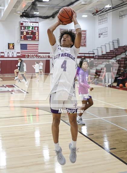 Thumbnail 1 in New Rochelle vs Clarkstown South (Harrison Holiday Tournament) photogallery.