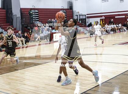 Thumbnail 3 in New Rochelle vs Clarkstown South (Harrison Holiday Tournament) photogallery.