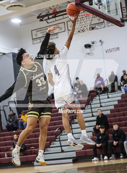 Thumbnail 3 in New Rochelle vs Clarkstown South (Harrison Holiday Tournament) photogallery.