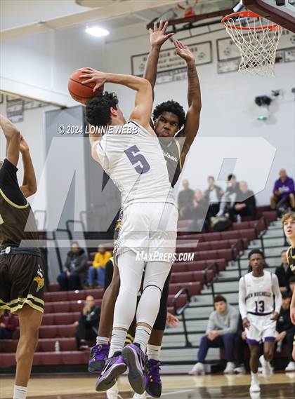 Thumbnail 2 in New Rochelle vs Clarkstown South (Harrison Holiday Tournament) photogallery.