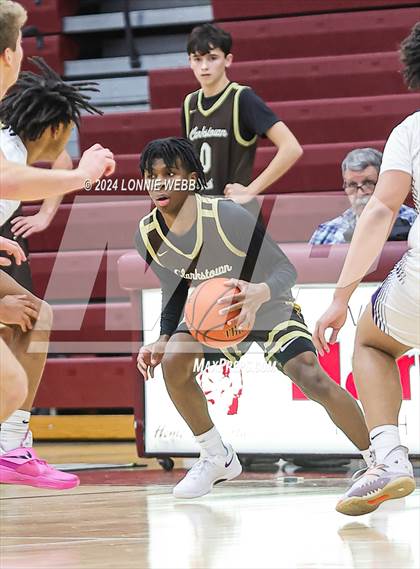 Thumbnail 3 in New Rochelle vs Clarkstown South (Harrison Holiday Tournament) photogallery.