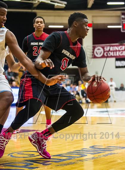 Thumbnail 2 in Huntington St. Joseph Prep vs. Prime Prep (Spalding Hoophall Classic) photogallery.