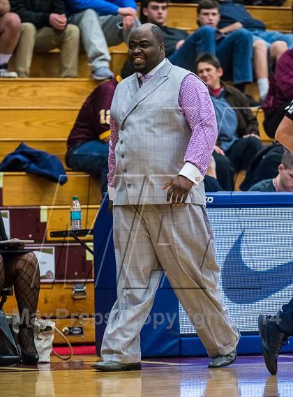 Thumbnail 1 in Huntington St. Joseph Prep vs. Prime Prep (Spalding Hoophall Classic) photogallery.