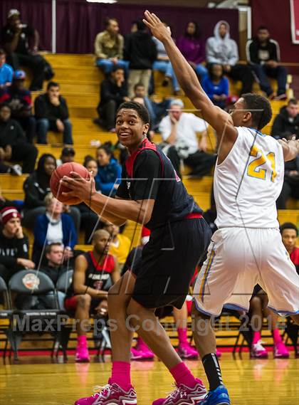 Thumbnail 1 in Huntington St. Joseph Prep vs. Prime Prep (Spalding Hoophall Classic) photogallery.
